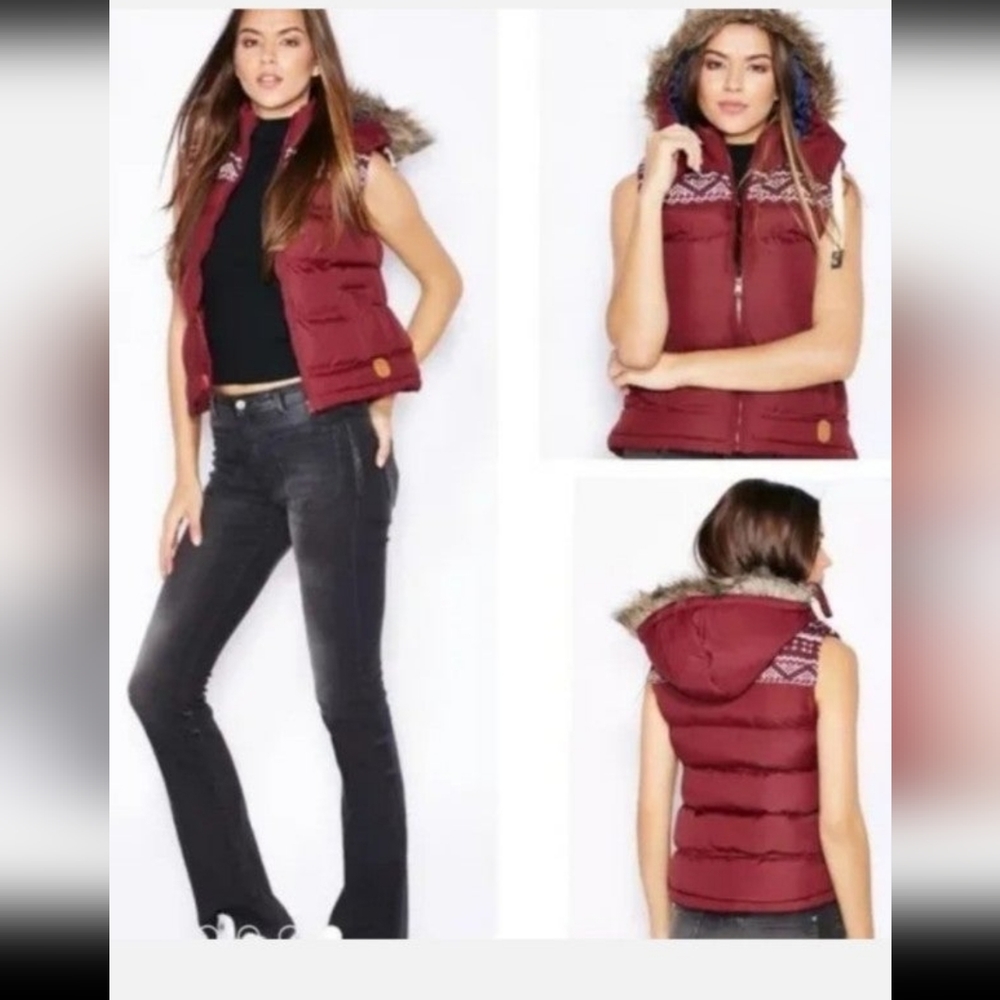Y2K Tokyo Laundry Vest Size Large Puffer Hooded Maroon Winter Fur Trim Insulated